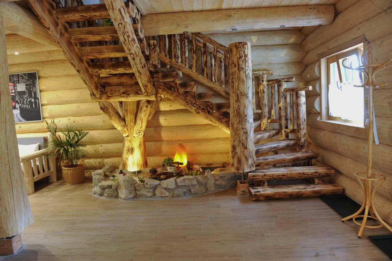 C.T.N. Loghouse Villa Hallstatt Buitenkant foto